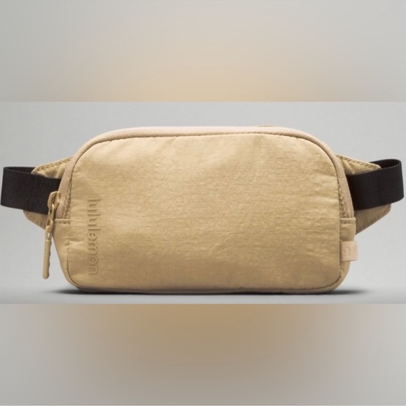 lululemon athletica Handbags - LULULEMON Belt Bag Mini, NWT